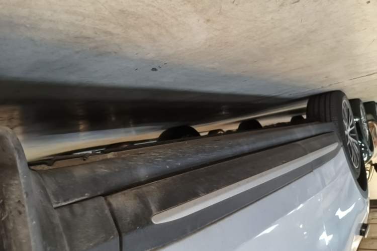 Used Leapmotor C11 2026 All-Electric 640 LiDAR Prestige Edition Right Side Sill