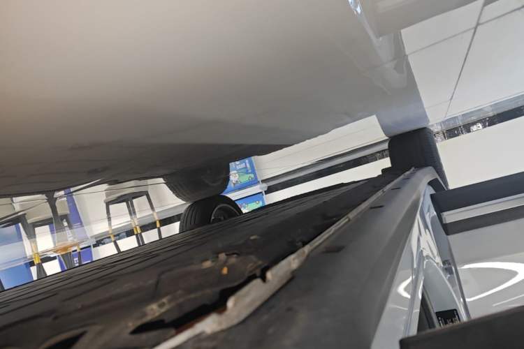 Used Leapmotor C11 2026 All-Electric 640 LiDAR Prestige Edition Right Side Sill