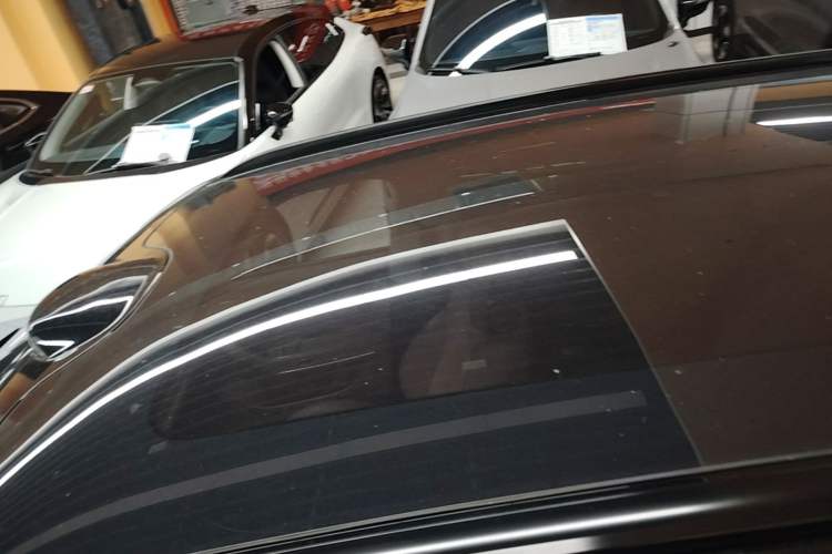 Used Leapmotor C11 2026 All-Electric 640 LiDAR Prestige Edition Roof