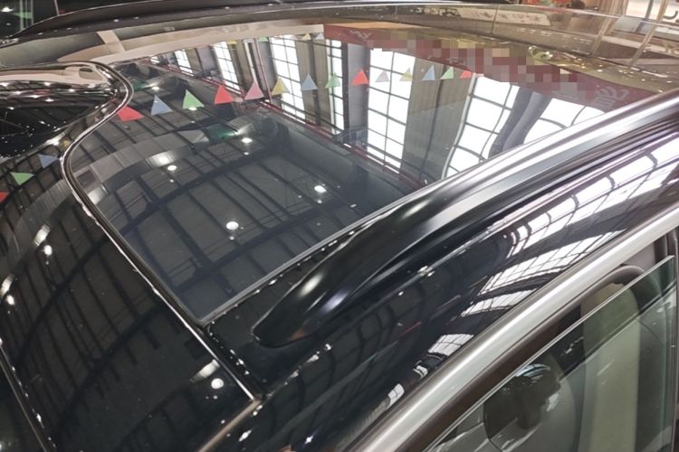 Used Leapmotor C11 2026 All-Electric 640 LiDAR Prestige Edition Roof