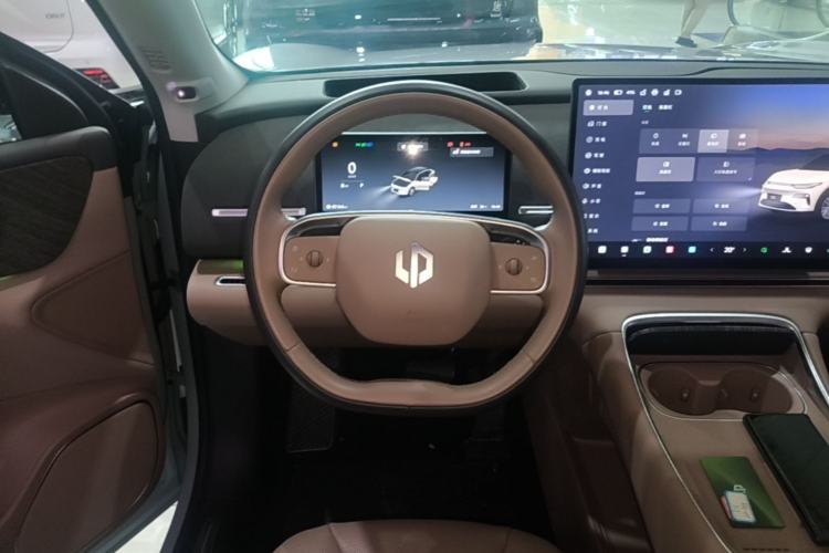 Used Leapmotor C11 2026 All-Electric 640 LiDAR Prestige Edition Steering Wheel