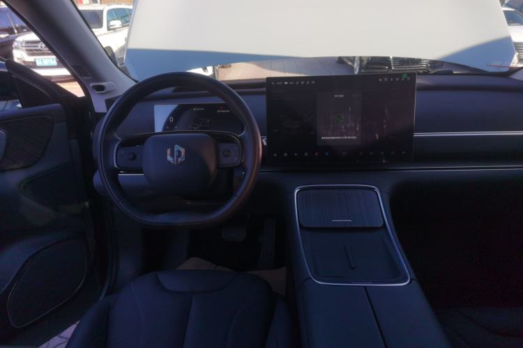 Used Leapmotor C11 2026 All-Electric 640 LiDAR Prestige Edition Steering Wheel