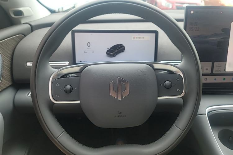 Used Leapmotor C11 2026 All-Electric 640 LiDAR Edition Steering Wheel