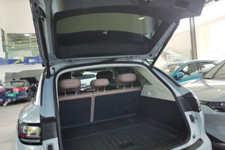 Used Leapmotor C11 2026 All-Electric 640 LiDAR Prestige Edition Trunk