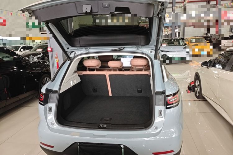 Used Leapmotor C11 2026 All-Electric 640 LiDAR Prestige Edition Trunk