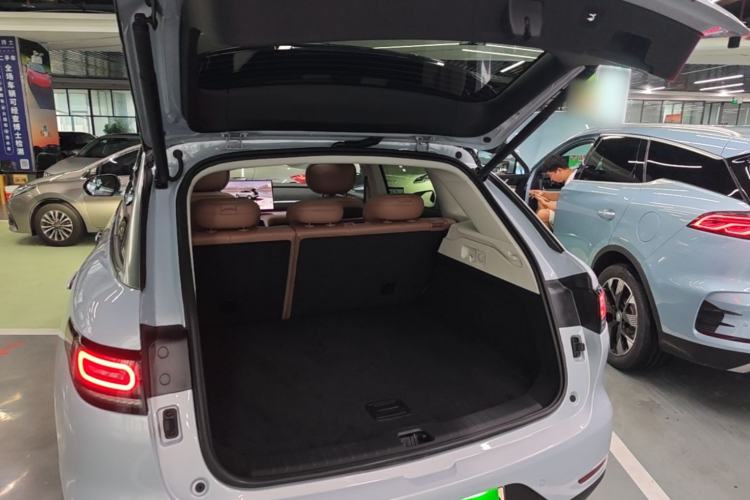 Used Leapmotor C11 2026 All-Electric 640 LiDAR Prestige Edition Trunk