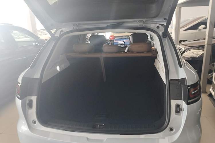 Used Leapmotor C11 2026 All-Electric 640 LiDAR Prestige Edition Trunk