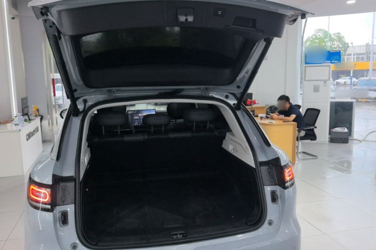 Used Leapmotor C11 2026 All-Electric 640 LiDAR Prestige Edition Trunk