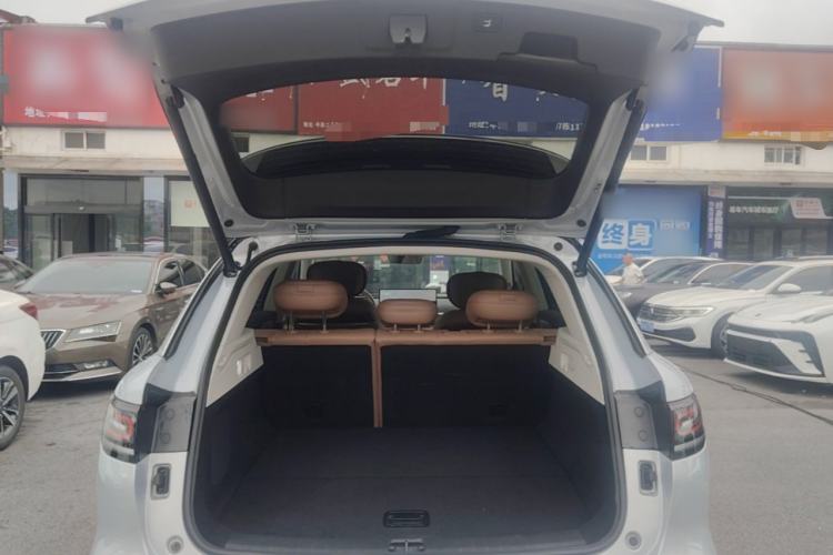 Used Leapmotor C11 2026 All-Electric 640 LiDAR Prestige Edition Trunk