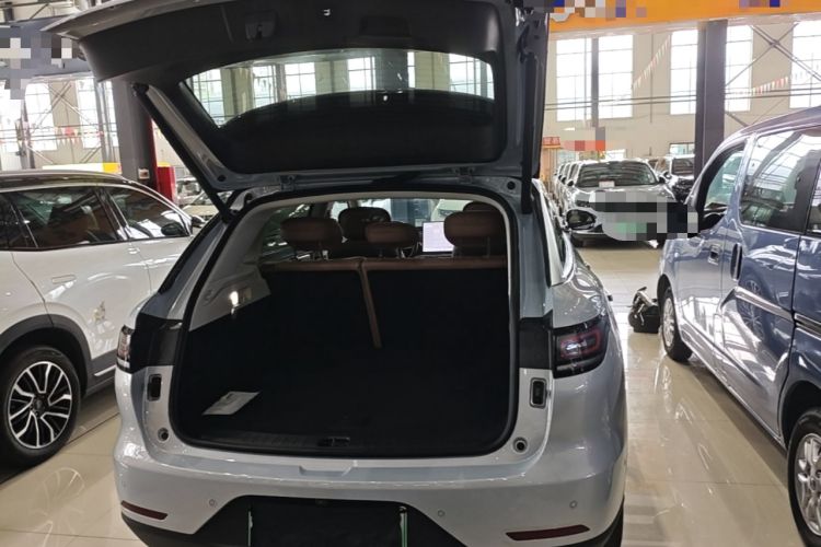 Used Leapmotor C11 2026 All-Electric 640 LiDAR Prestige Edition Trunk