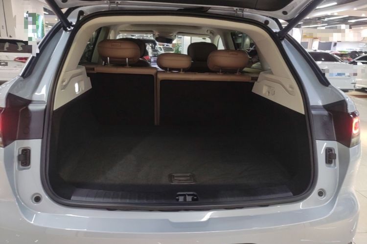 Used Leapmotor C11 2026 All-Electric 640 LiDAR Prestige Edition Trunk