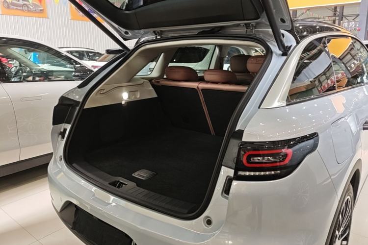 Used Leapmotor C11 2026 All-Electric 640 LiDAR Prestige Edition Trunk