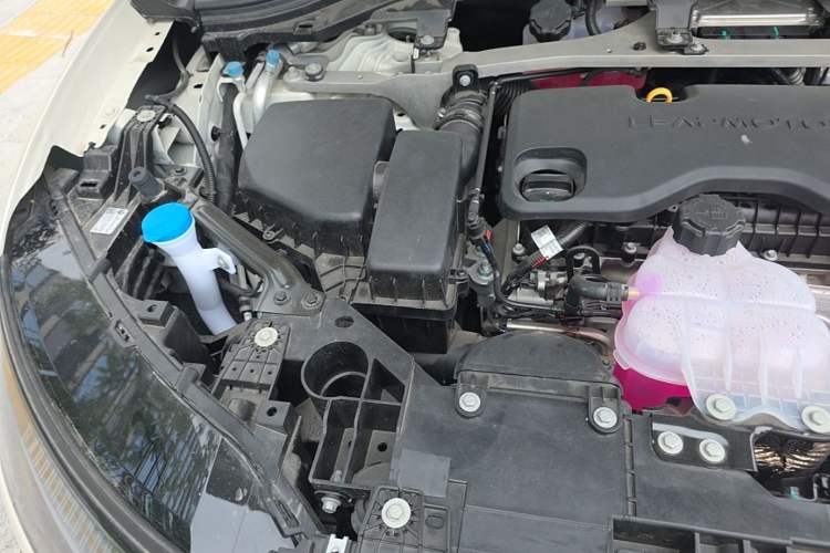 Used Leapmotor C11 2026 Range-Extended 300 LiDAR Prestige Edition Engine Bay Right