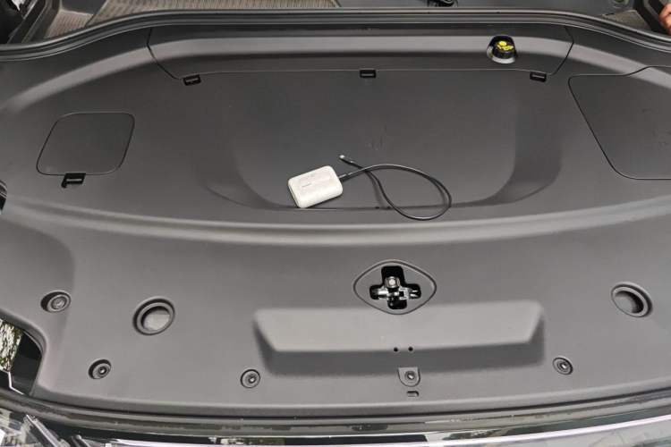 Used Leapmotor C11 2026 All-Electric 640 LiDAR Prestige Edition Engine Bay
