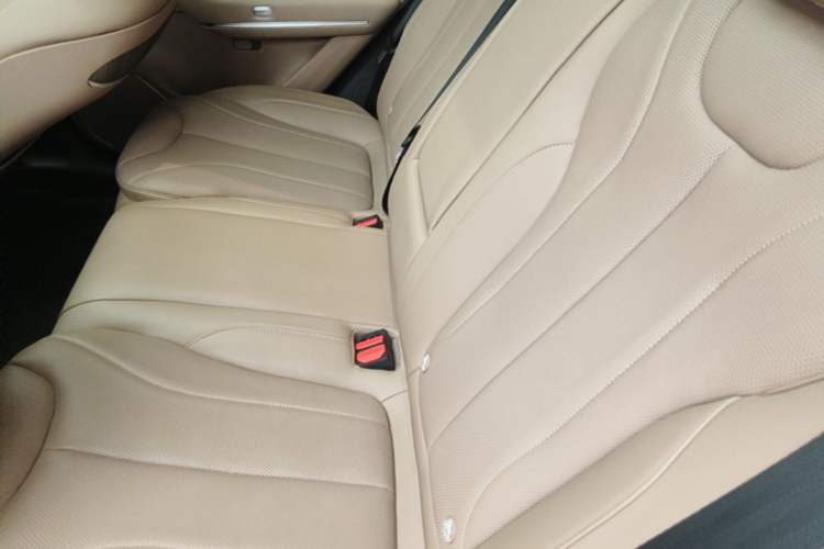 Used Leapmotor C11 2026 All-Electric 640 LiDAR Prestige Edition Left Rear Seat