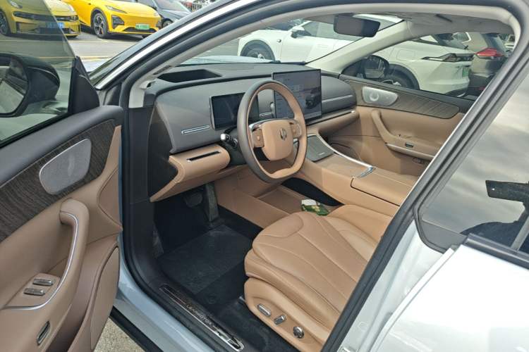 Used Leapmotor C11 2026 All-Electric 640 LiDAR Prestige Edition Driver Seat