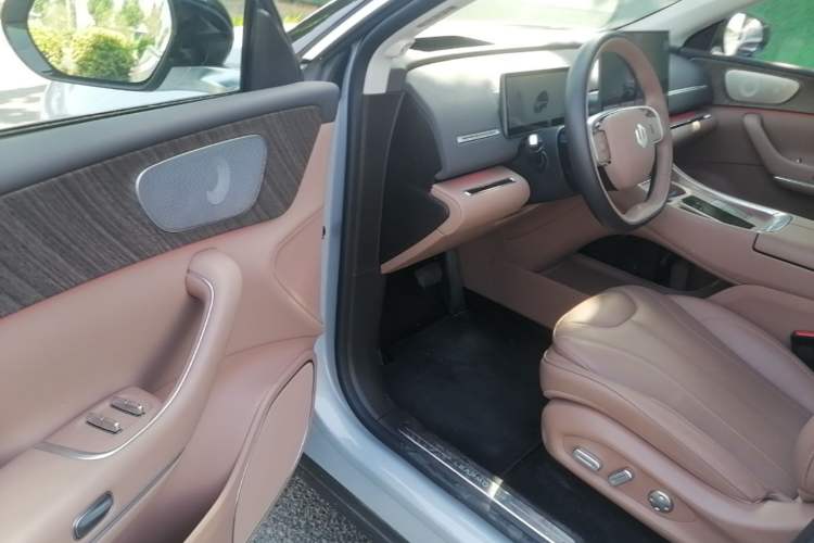 Used Leapmotor C11 2026 All-Electric 640 LiDAR Prestige Edition Driver Seat