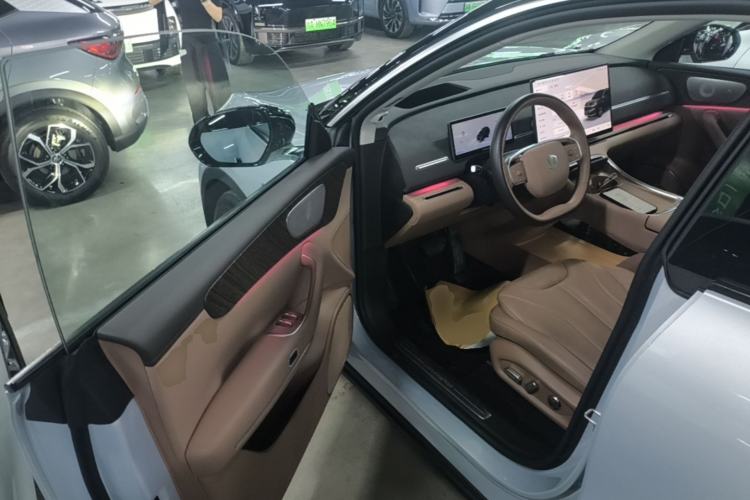 Used Leapmotor C11 2026 All-Electric 640 LiDAR Prestige Edition Driver Seat