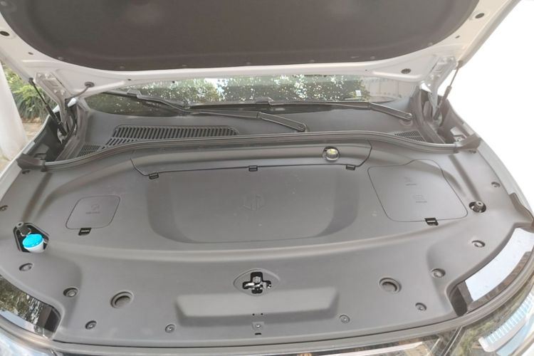 Used Leapmotor C11 2026 All-Electric 640 LiDAR Prestige Edition Engine Bay