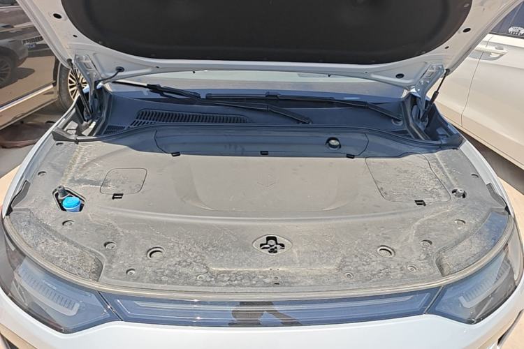 Used Leapmotor C11 2026 All-Electric 640 LiDAR Prestige Edition Engine Bay