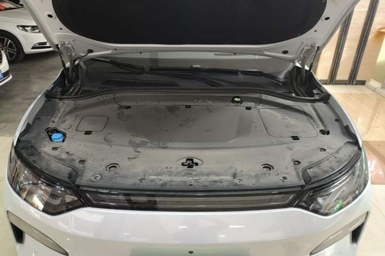 Used Leapmotor C11 2026 All-Electric 640 LiDAR Prestige Edition Engine Bay