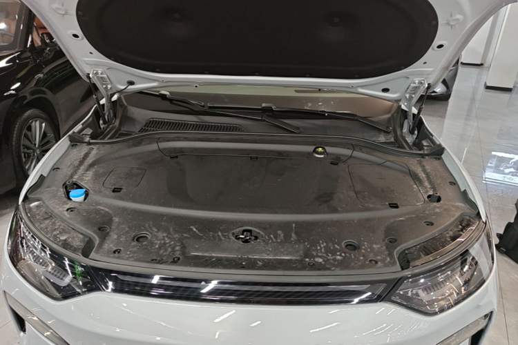 Used Leapmotor C11 2026 All-Electric 640 LiDAR Prestige Edition Engine Bay