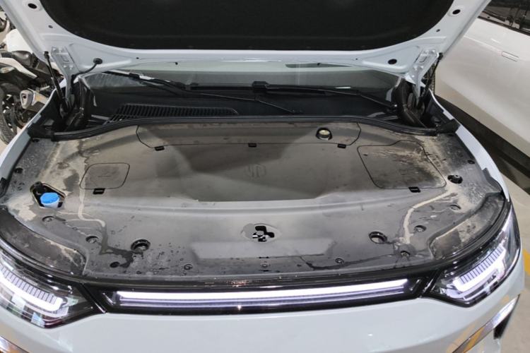 Used Leapmotor C11 2026 All-Electric 640 LiDAR Prestige Edition Engine Bay