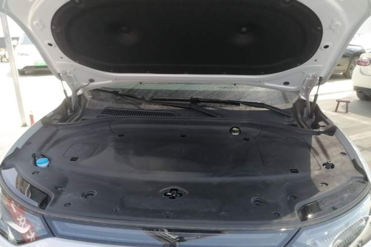Used Leapmotor C11 2026 All-Electric 640 LiDAR Prestige Edition Engine Bay