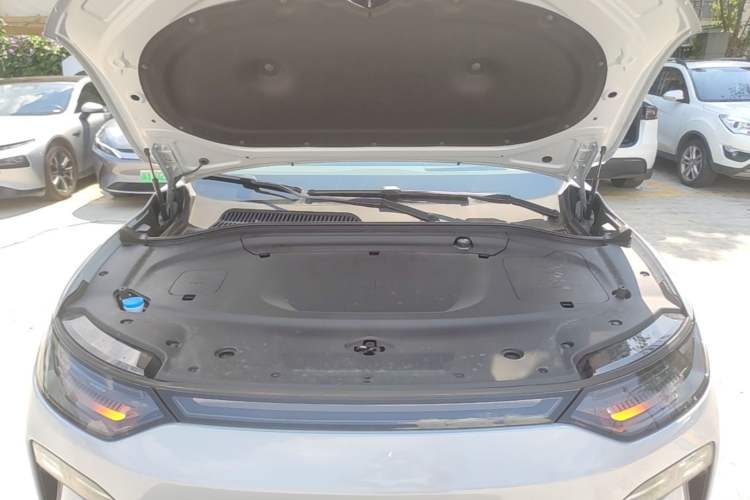 Used Leapmotor C11 2026 All-Electric 640 LiDAR Prestige Edition Engine Bay