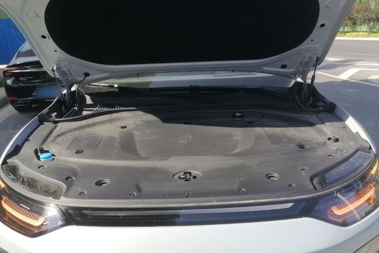 Used Leapmotor C11 2026 All-Electric 640 LiDAR Prestige Edition Engine Bay