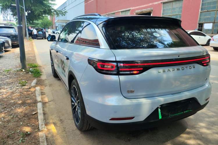 Used Leapmotor C11 2026 All-Electric 640 LiDAR Prestige Edition Exterior 2