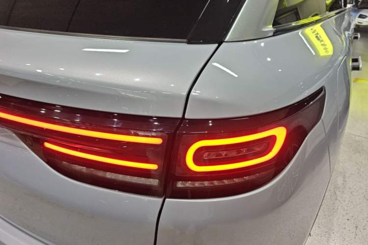 Used Leapmotor C11 2026 All-Electric 640 LiDAR Prestige Edition Exterior 3