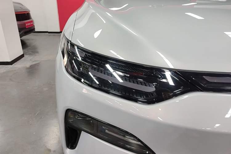 Used Leapmotor C11 2026 All-Electric 640 LiDAR Prestige Edition Exterior 3