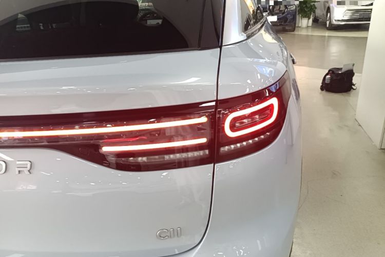 Used Leapmotor C11 2026 All-Electric 640 LiDAR Prestige Edition Exterior 3