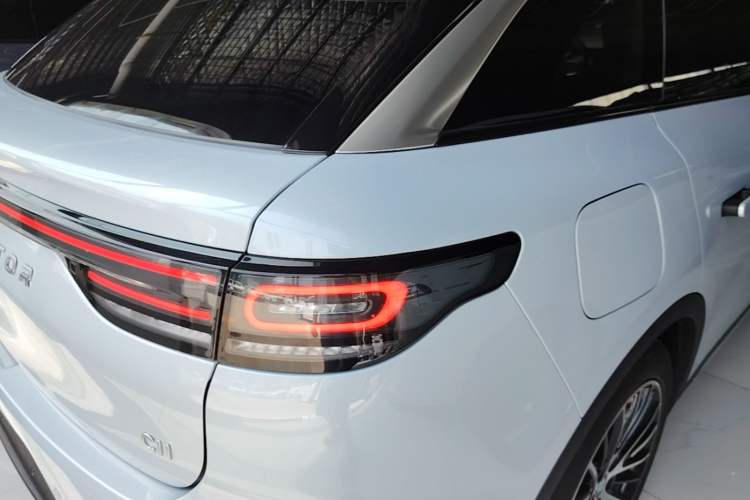 Used Leapmotor C11 2026 All-Electric 640 LiDAR Prestige Edition Exterior 3