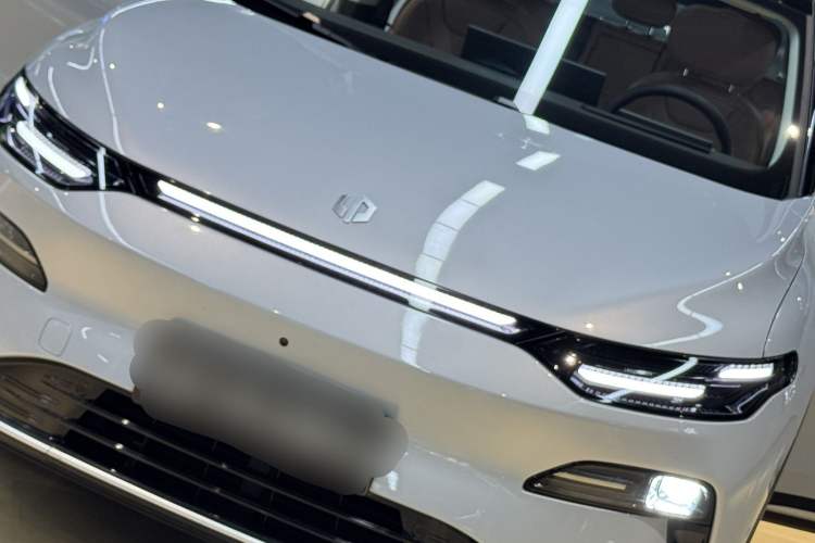 Used Leapmotor C11 2026 All-Electric 640 LiDAR Prestige Edition Exterior 6