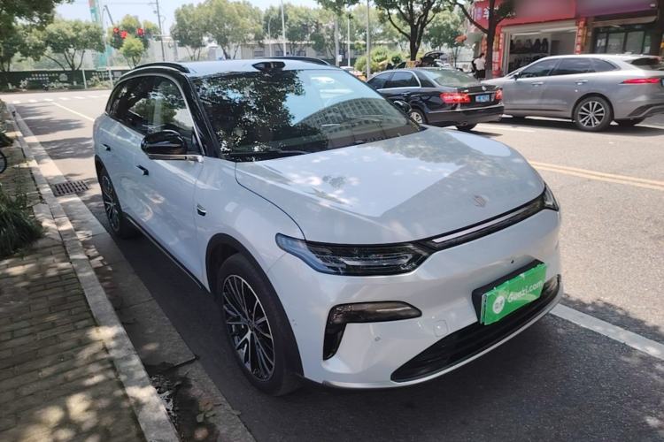 Used Leapmotor C11 2026 All-Electric 640 LiDAR Prestige Edition Front Right 45 Deg