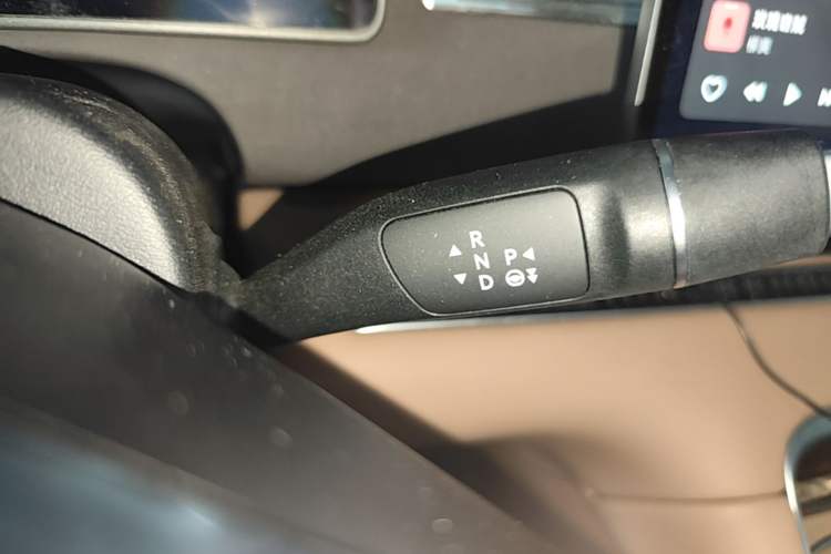 Used Leapmotor C11 2026 All-Electric 640 LiDAR Prestige Edition Gear Lever