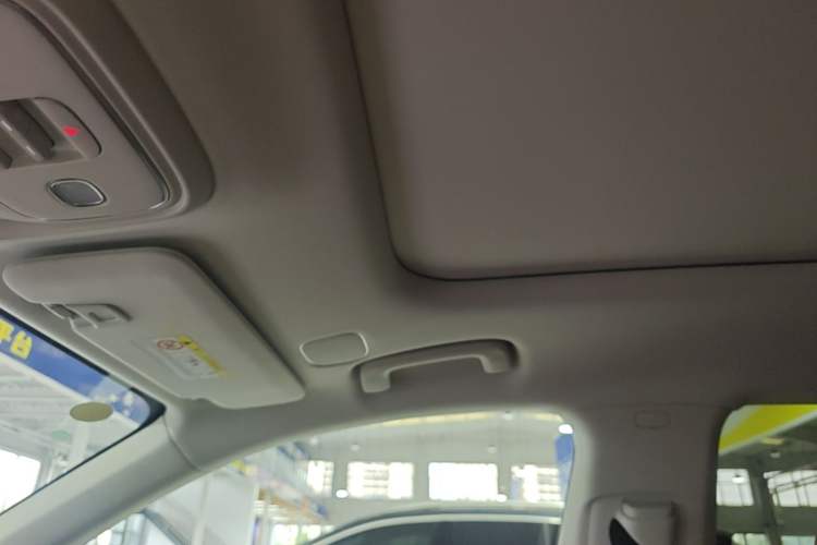 Used Leapmotor C11 2026 All-Electric 640 LiDAR Prestige Edition Headliner