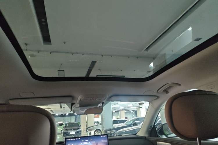 Used Leapmotor C11 2026 All-Electric 640 LiDAR Prestige Edition Headliner