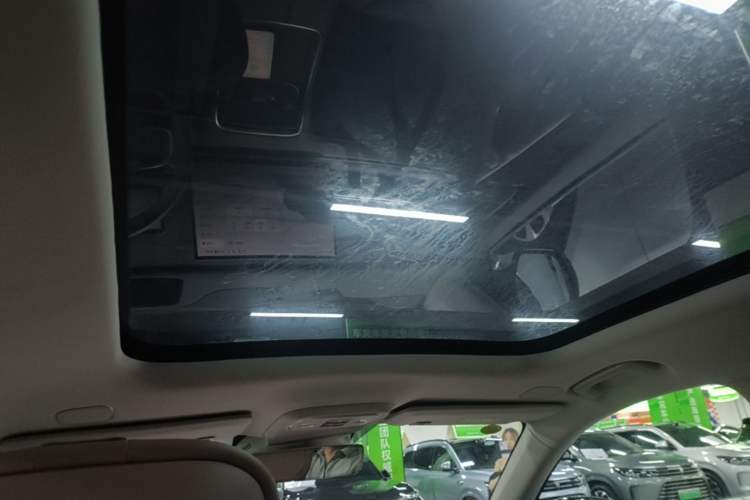 Used Leapmotor C11 2026 All-Electric 640 LiDAR Prestige Edition Headliner