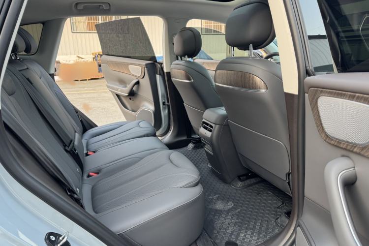 Used Leapmotor C11 2026 All-Electric 640 LiDAR Edition Interior 1