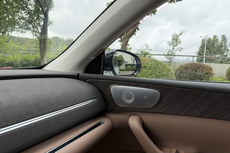 Used Leapmotor C11 2026 All-Electric 640 LiDAR Prestige Edition Interior 10