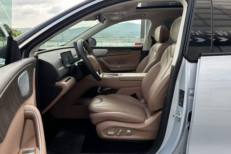 Used Leapmotor C11 2026 All-Electric 640 LiDAR Prestige Edition Interior 2