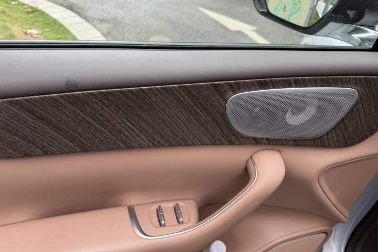 Used Leapmotor C11 2026 All-Electric 640 LiDAR Prestige Edition Interior 4