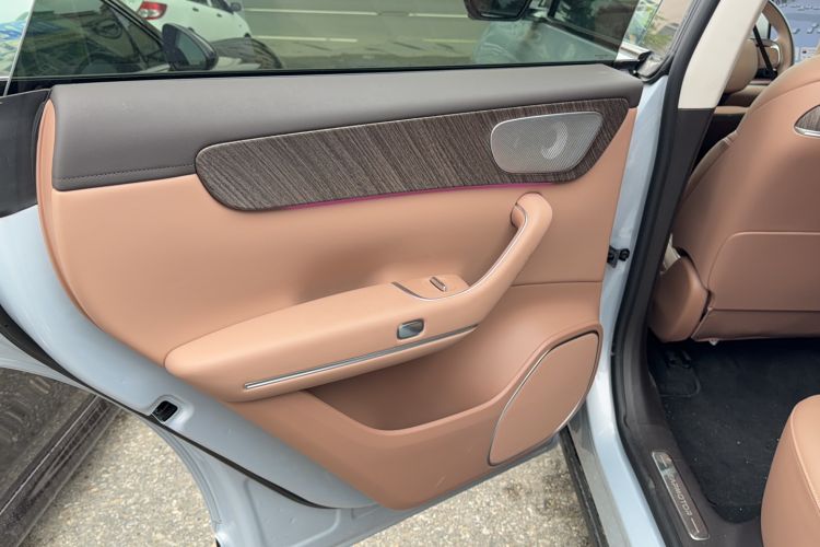 Used Leapmotor C11 2026 All-Electric 640 LiDAR Prestige Edition Interior 5