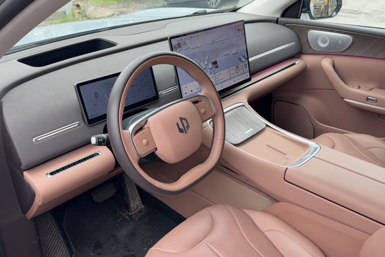 Used Leapmotor C11 2026 All-Electric 640 LiDAR Prestige Edition Interior 6