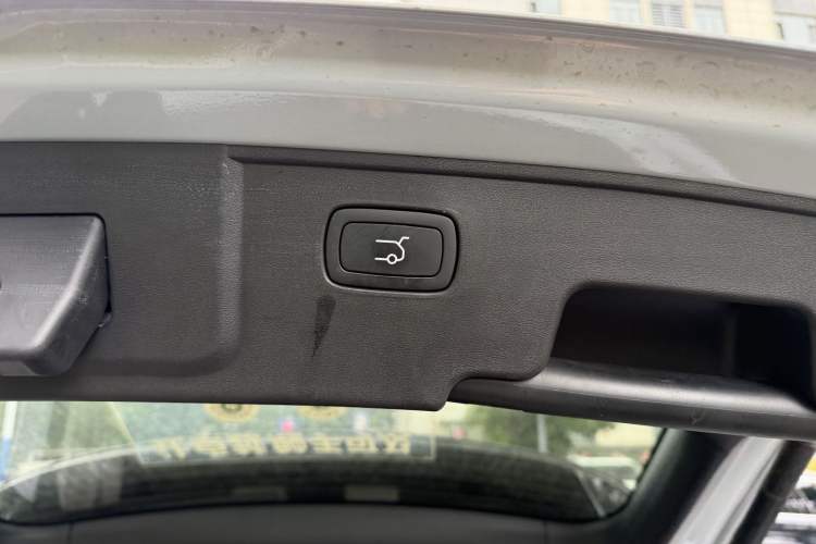 Used Leapmotor C11 2026 All-Electric 640 LiDAR Prestige Edition Interior 6