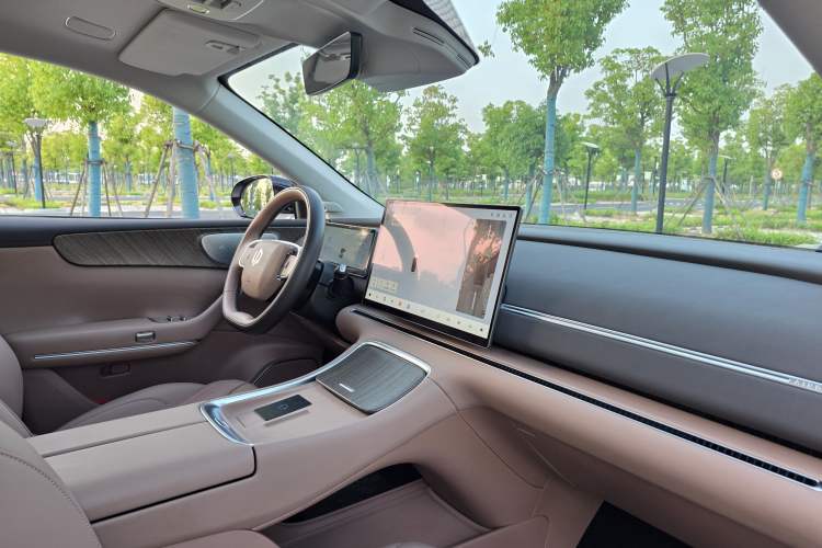 Used Leapmotor C11 2026 All-Electric 640 LiDAR Prestige Edition Interior 9