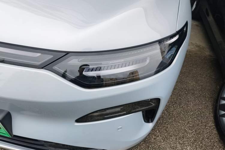 Used Leapmotor C11 2026 All-Electric 640 LiDAR Prestige Edition Left Front Headlight